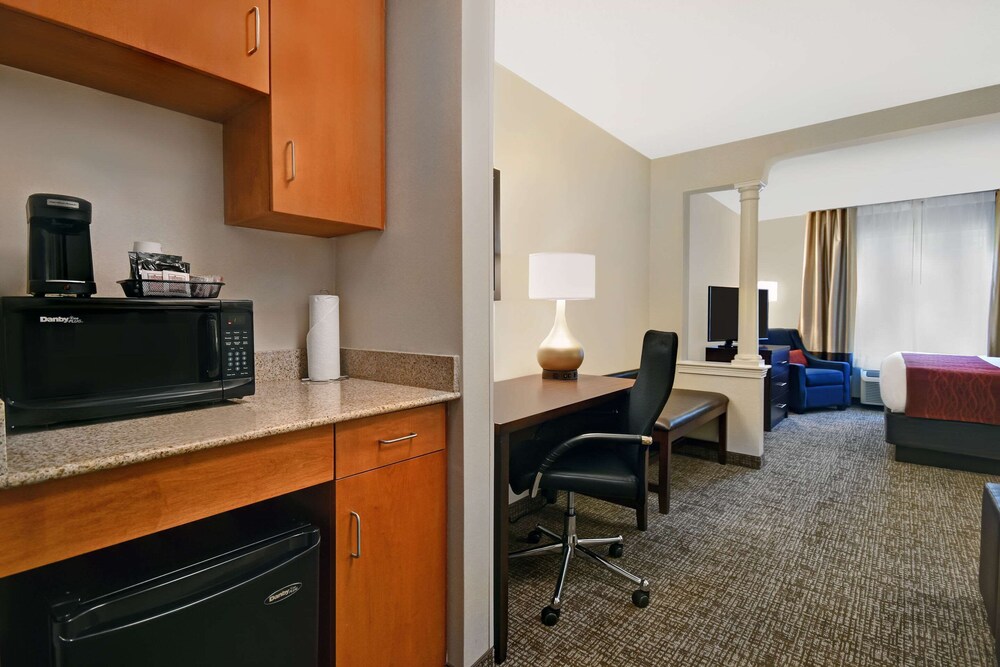 Comfort Inn And Suites Wilton