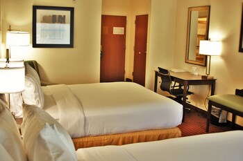 Holiday Inn Express Defuniak Springs An Ihg Hotel De Funiak Springs 116 Room Prices Reviews Travelocity
