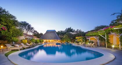 Seis Playas Hotel