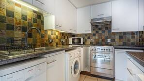 Fridge, microwave, coffee/tea maker