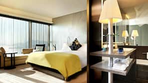 Hypo-allergenic bedding, minibar, in-room safe, desk