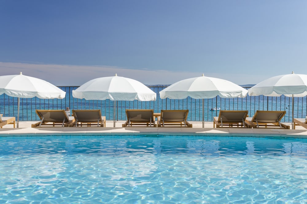 Hôtel Le Bailli De Suffren in Le Rayol-Canadel-sur-Mer, France