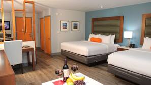 Premium bedding, in-room safe, desk, iron/ironing board