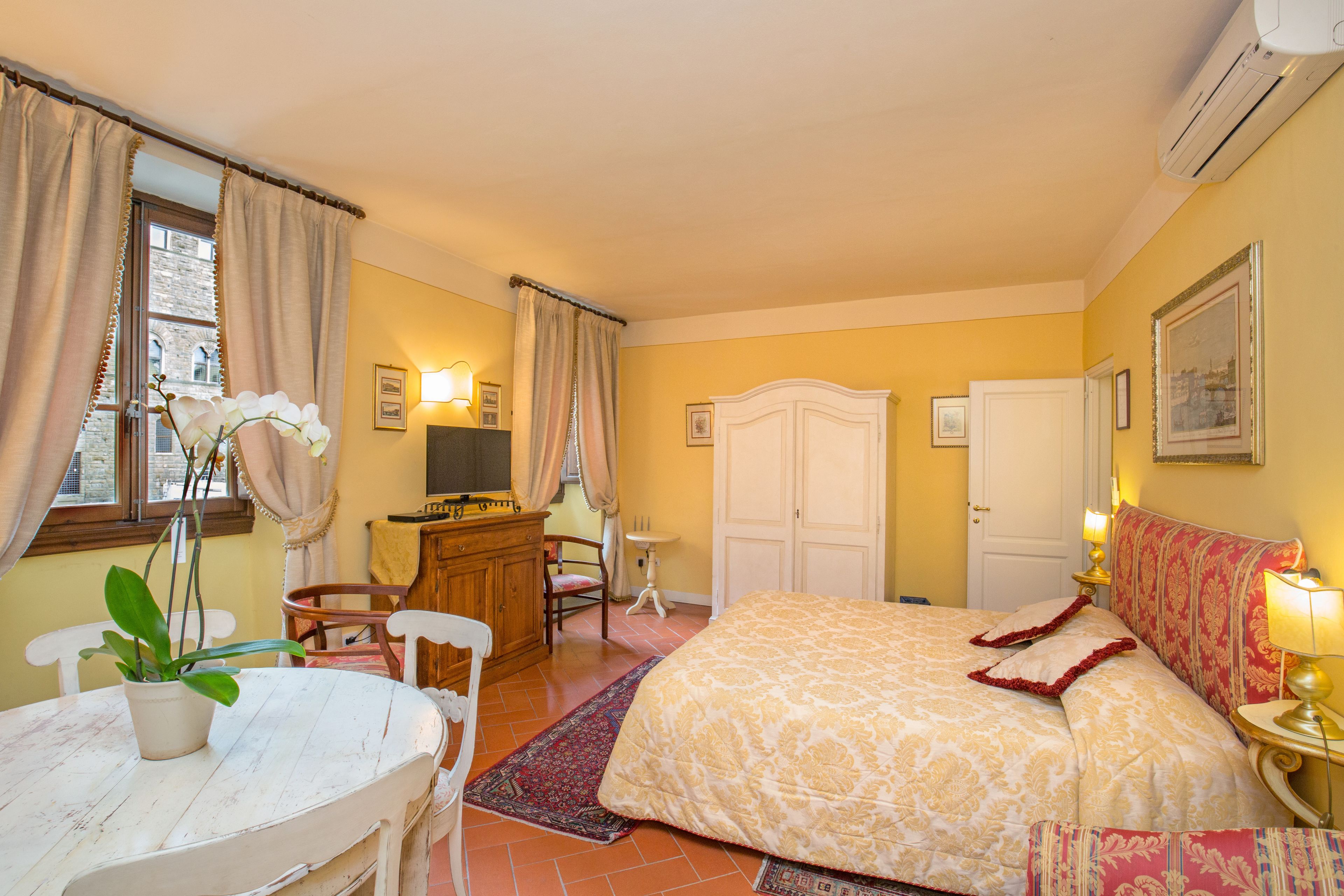 La Casa Del Garbo Luxury Rooms Suite In Florence Expedia