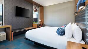 Premium bedding, in-room safe, desk, laptop workspace