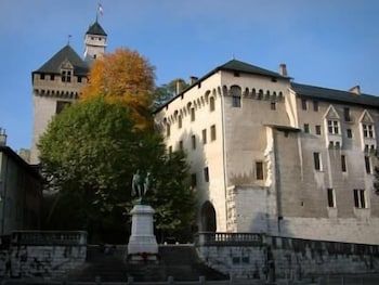 Hotel Ibis Chambery Gare Hotel Ibis Chambery Gare