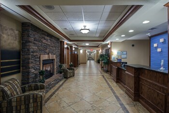 Holiday Inn Express Hotel Suites Lewisburg Lewisburg 113 Room Prices Reviews Travelocity