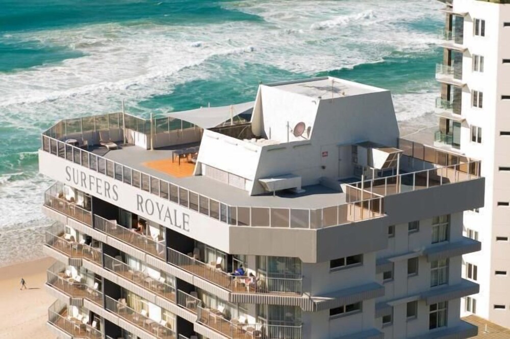 Surfers Royale