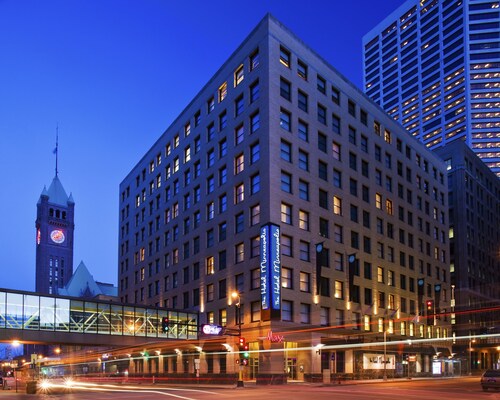 Target Field Hotels Find Hotel Deals Reviews On Orbitz The Hotel Minneapolis Autograph Collection