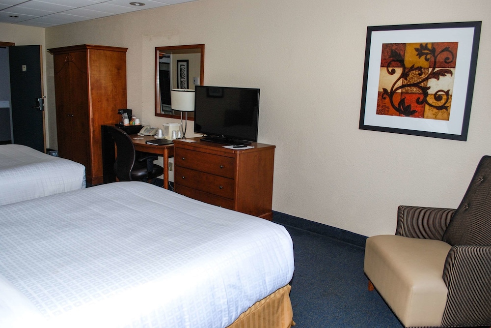 Room, Rodeway Inn