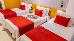 Hypo-allergenic bedding, minibar, in-room safe, free WiFi