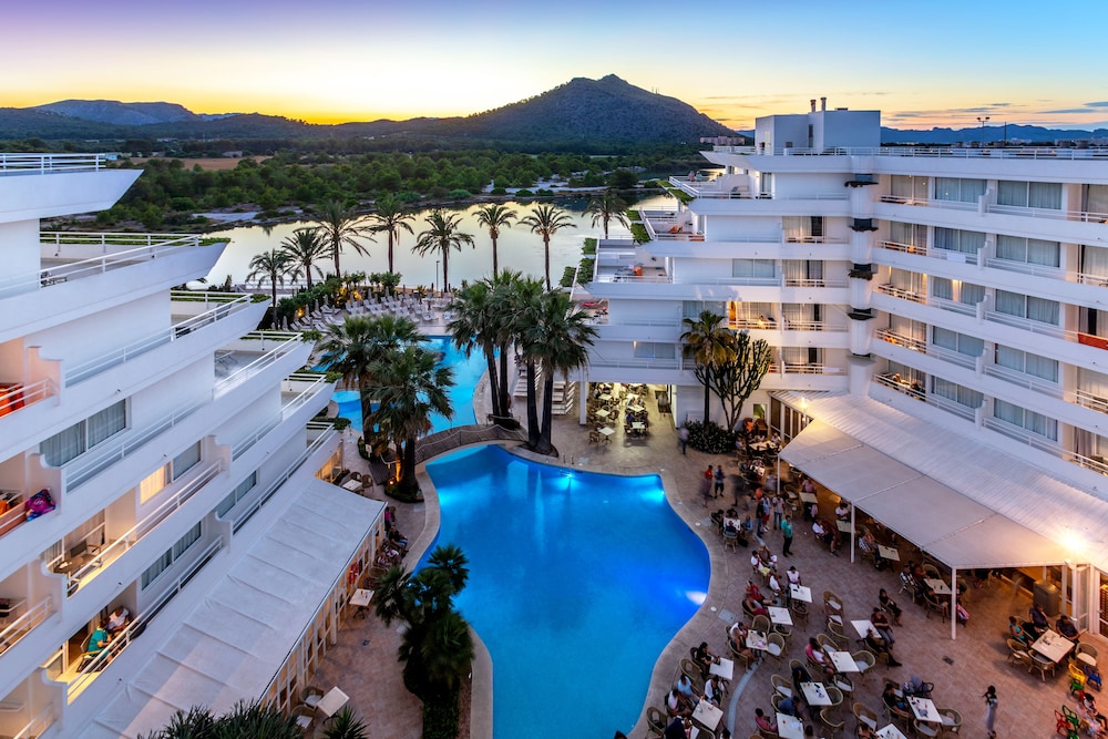 Viva Eden Lago In Alcudia Cheap Hotel Deals Rates Hotel