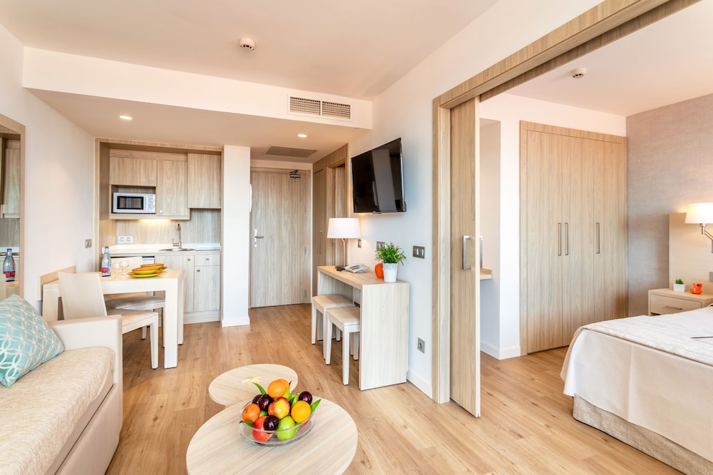 Photo - VIVA Eden Lago