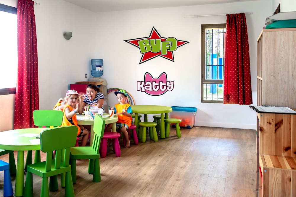 Photo - VIVA Eden Lago