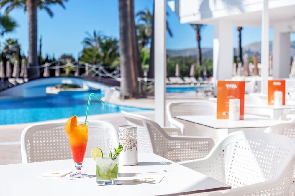 Photo - VIVA Eden Lago