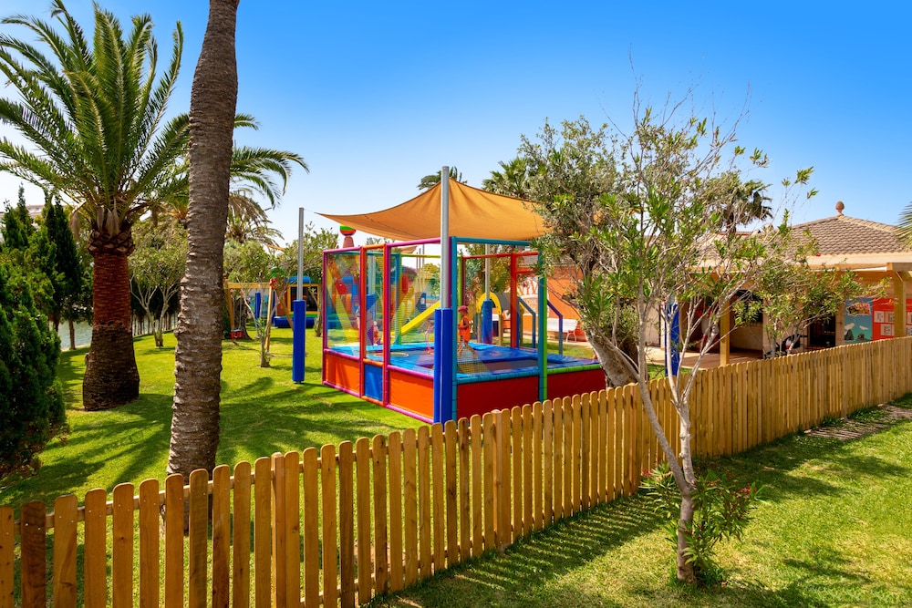 Photo - VIVA Eden Lago