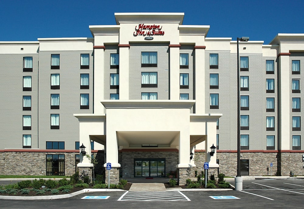 Hampton Inn & Suites by Hilton Moncton in Moncton | Best Rates & Deals