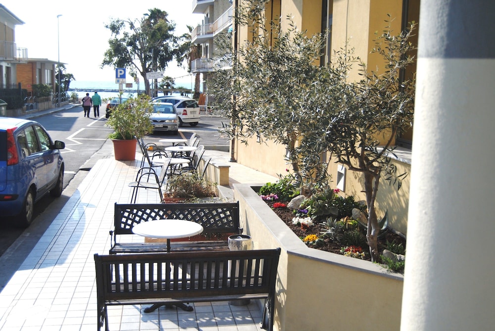 Hotel Europa 2019 Room Prices 91 Deals Reviews Expedia