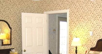 The Harbourview Inn