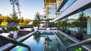 Indoor pool, outdoor pool
