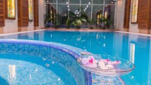 Piscine couverte