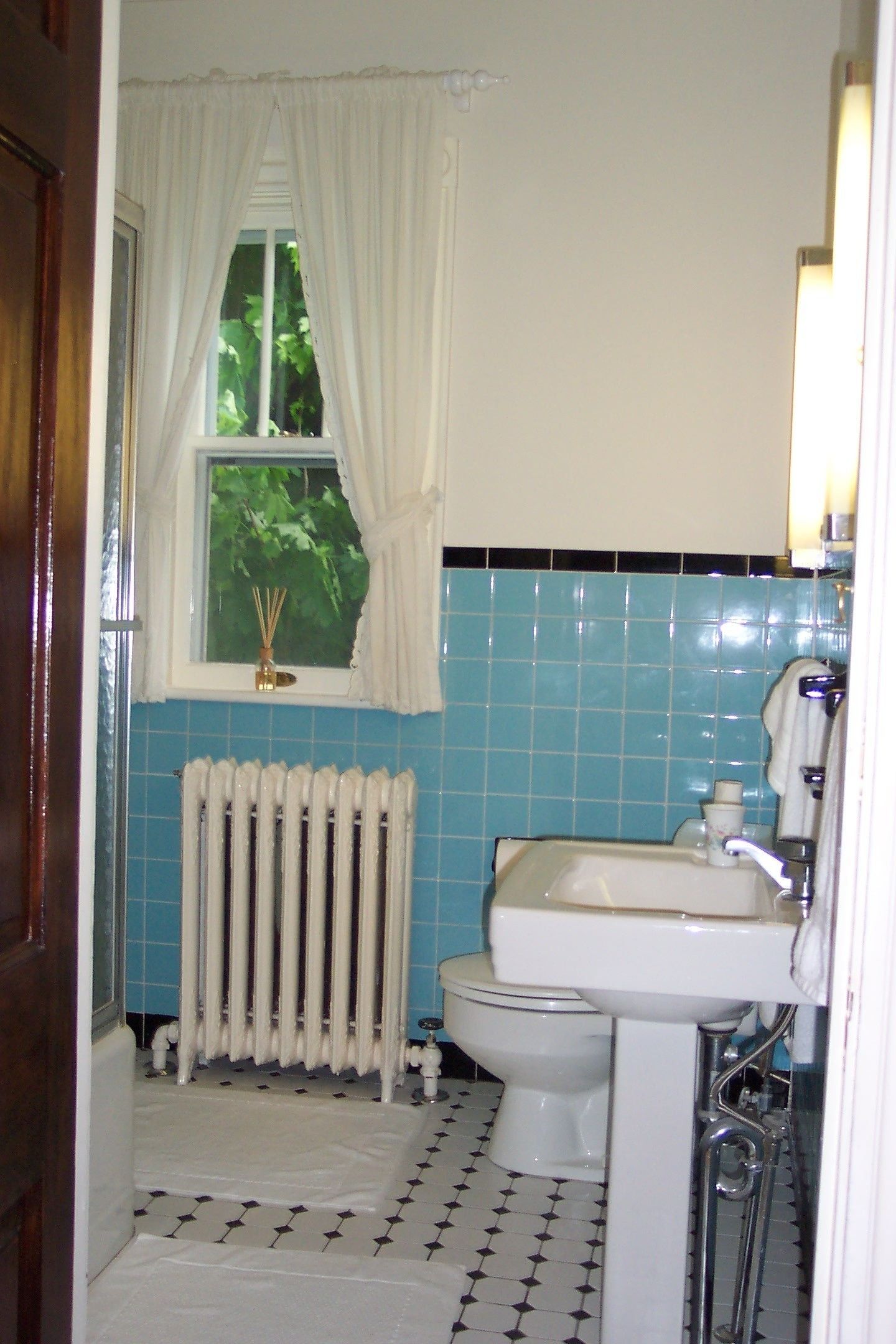 White Hall Manor Bed & Breakfast in Greencastle, United States