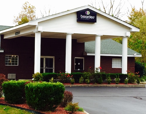 Great Place to stay Boarders Inn & Suites Ashland City- Nashville near Ashland City 