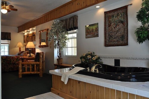 The Park Motel-Denison in Denison, United States