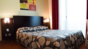Bureau, Wi-Fi gratuit, draps fournis