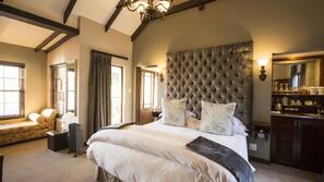11 bedrooms, premium bedding, free minibar items, in-room safe