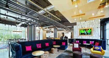 Aloft Nashville Franklin, a Marriott Hotel