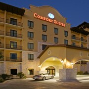 San Antonio Hotels With Jacuzzi In Room 55 Jacuzzi Suites Orbitz