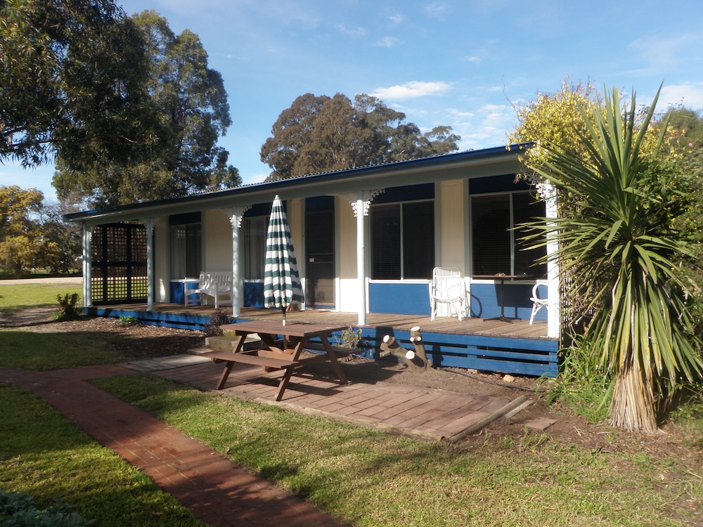 Tambo Lodge, Australia Australian