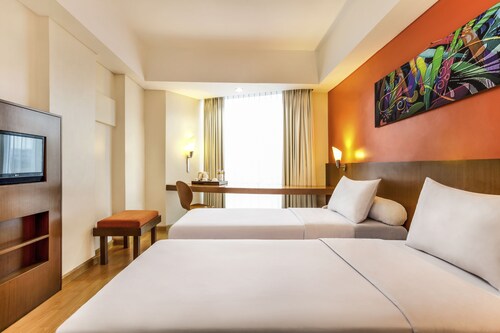 Hotels Near Great Mosque Of Central Java Semarang Find