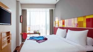 In-room safe, desk, iron/ironing board, free WiFi