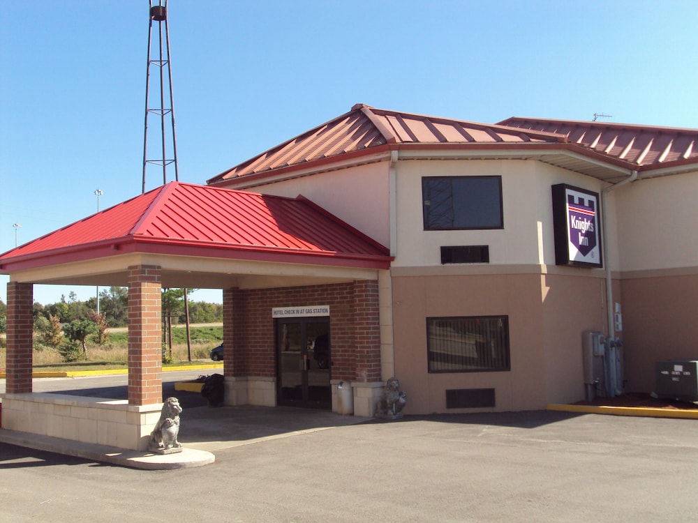 Knights Inn - Wilmington in Wilmington, United States
