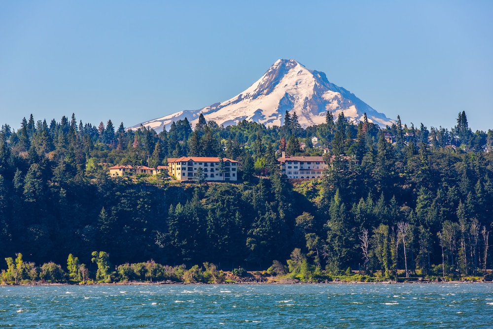 Columbia Cliff Villas Hotel