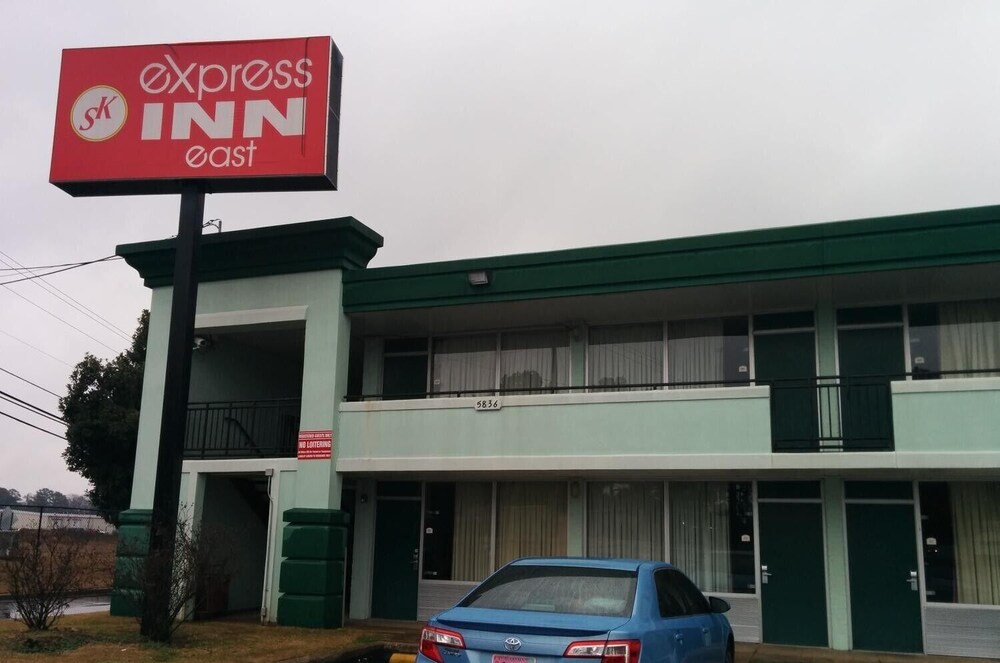 Express Inn East