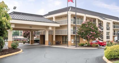 Quality Inn Merchants Drive