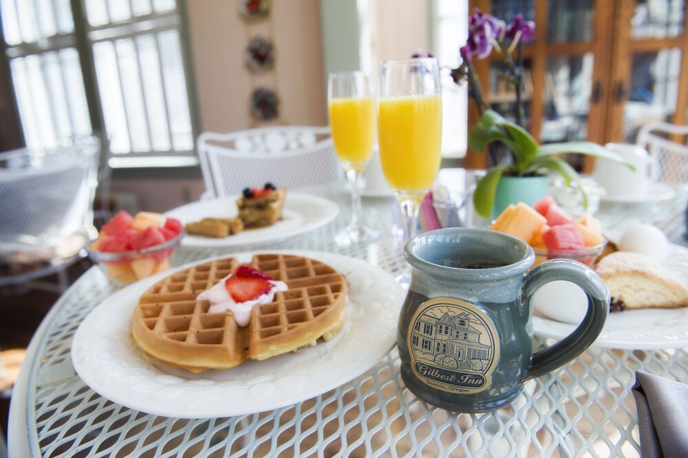 Gilbert Inn Bed Breakfast Seaside Oregon Gilbert Inn Bed Breakfast Seaside Oregon