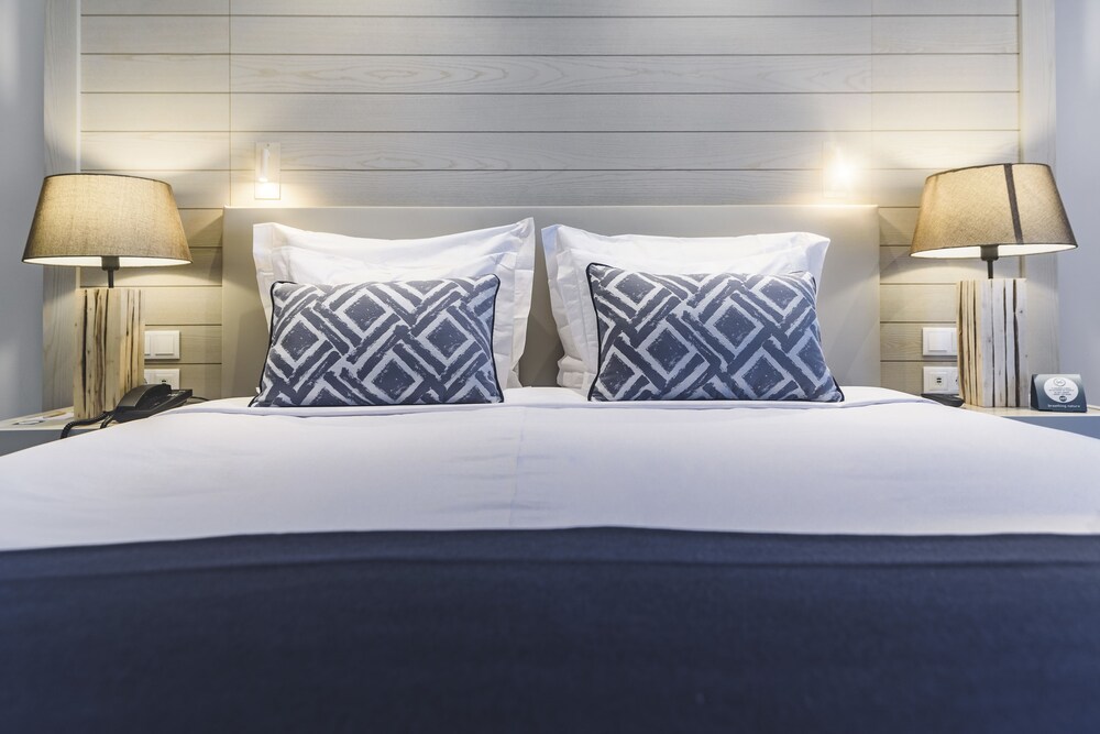 Photo - MH Atlantico