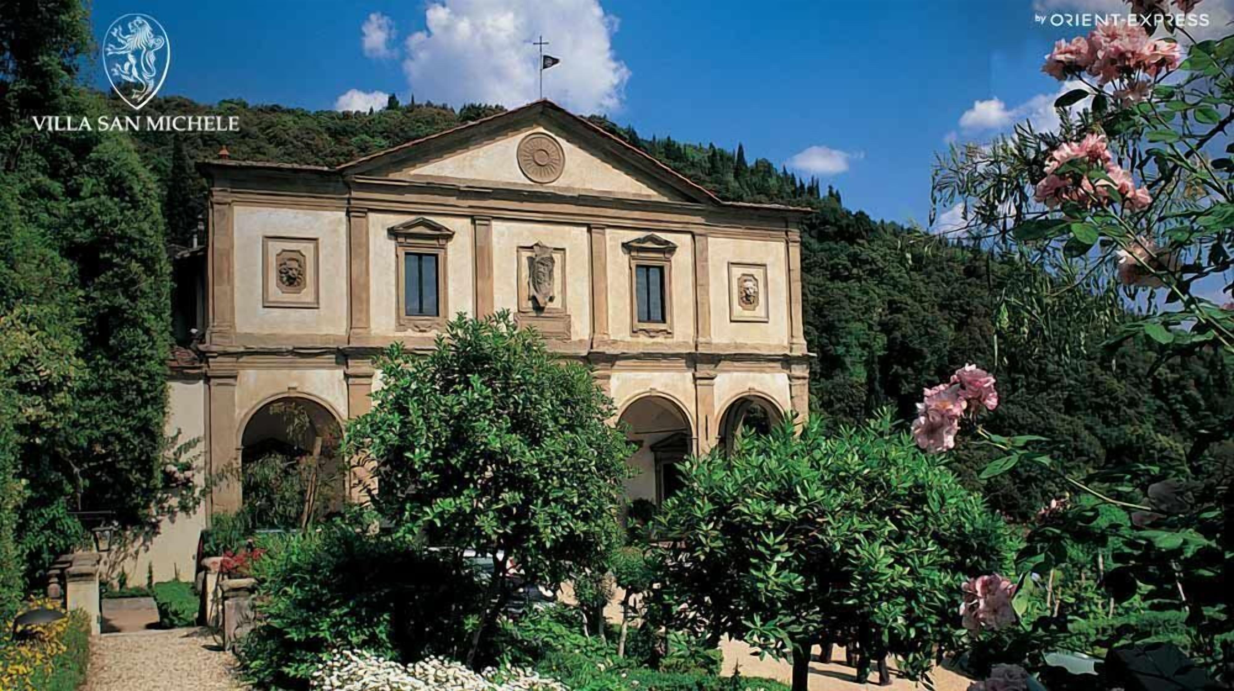 40+ Villa San Michele Background