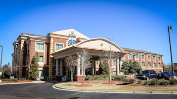 Holiday Inn Express Hotel & Suites Memphis/Germantown