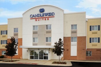 Candlewood Suites Aurora-Naperville