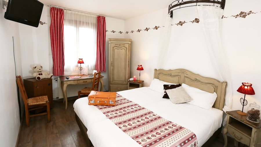 Brit Hotel Confort La Ferme du Pape