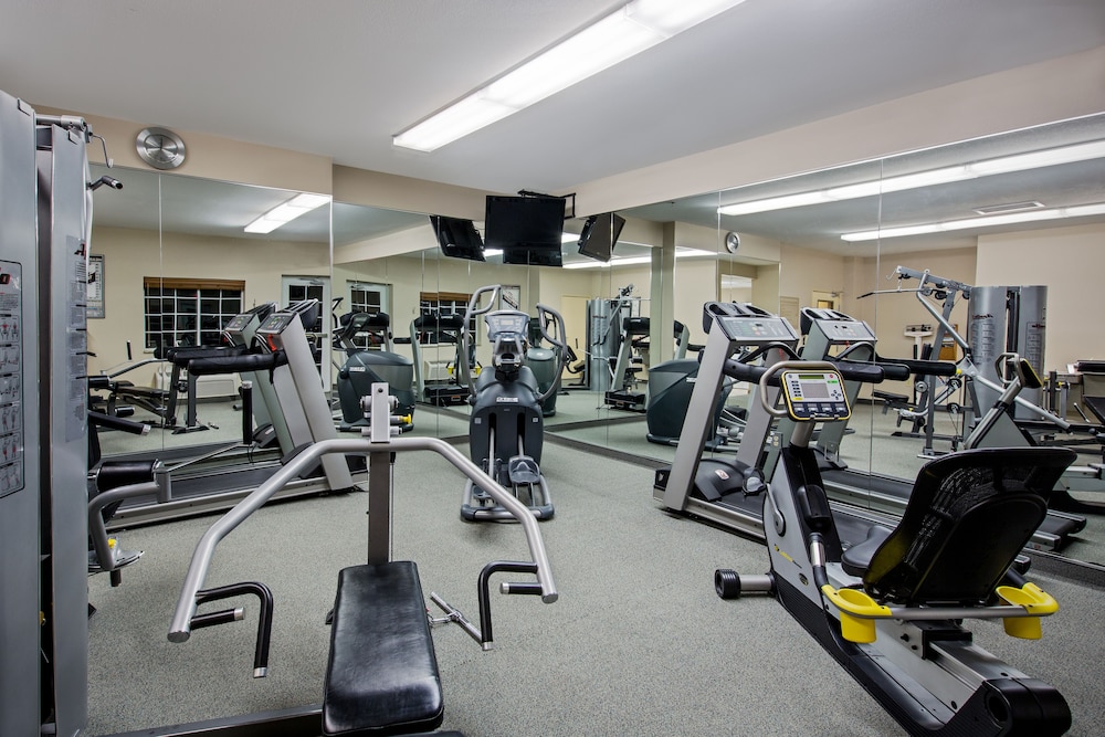 Candlewood Suites Perrysburg, an IHG Hotel