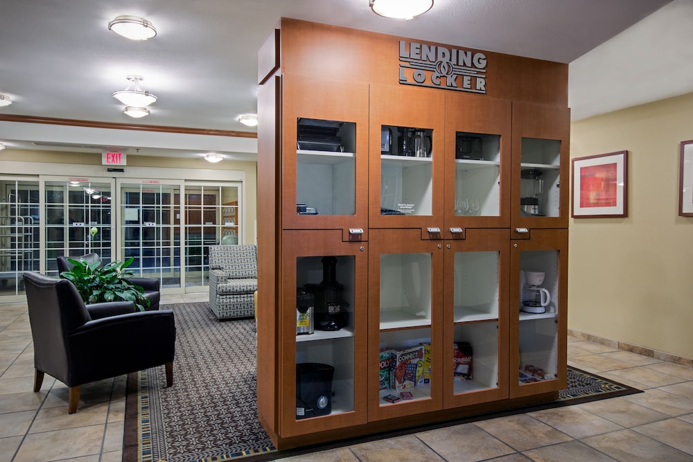 Candlewood Suites Perrysburg, an IHG Hotel