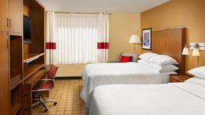 Premium bedding, in-room safe, desk, laptop workspace