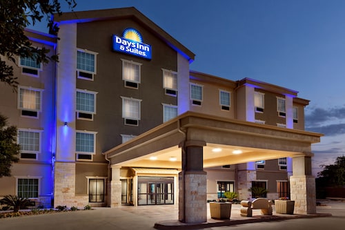 Great Place to stay Days Inn & Suites by Wyndham San Antonio near AT&T Center near San Antonio 