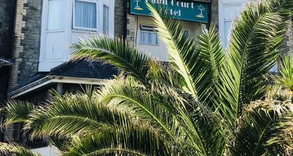 Palm Court B&B